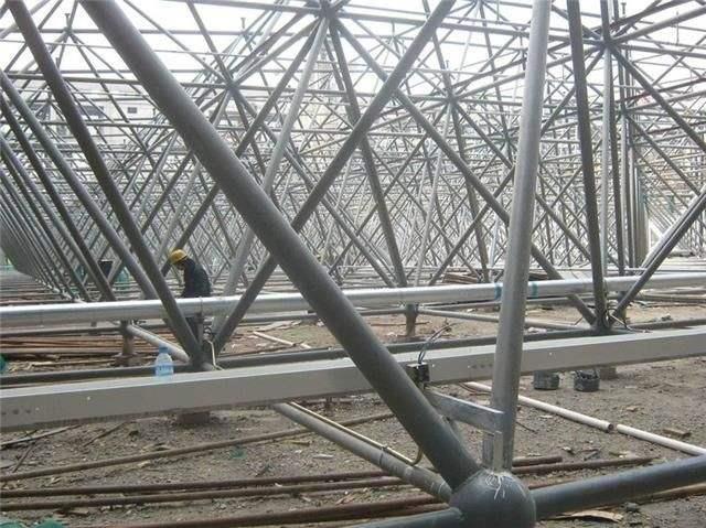 漳平盘点螺栓球网架对选材方面的4点要求