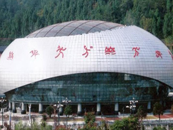 漳平体育中心球形网架加工安装